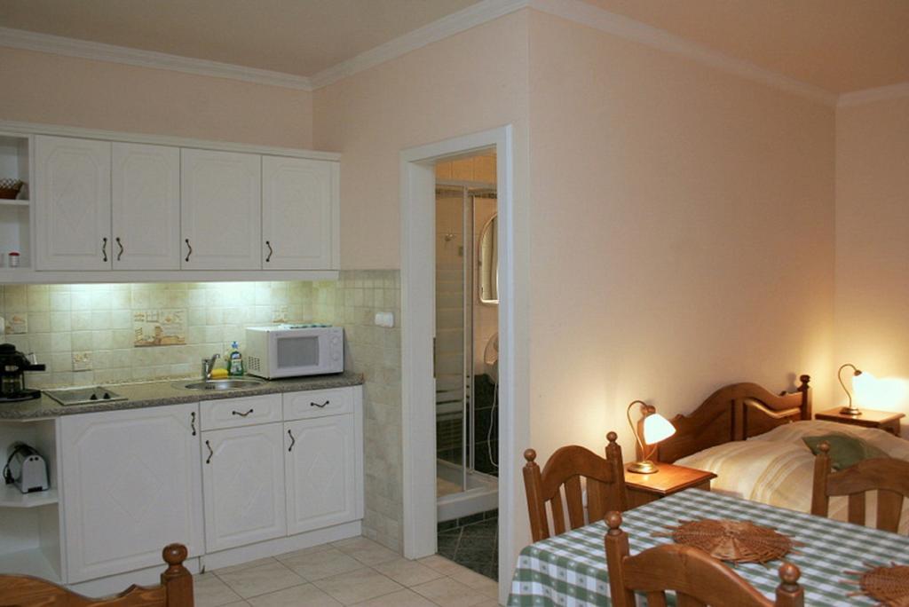 דירות Hajdúszoboszló Margareta Apartmanhaz מראה חיצוני תמונה